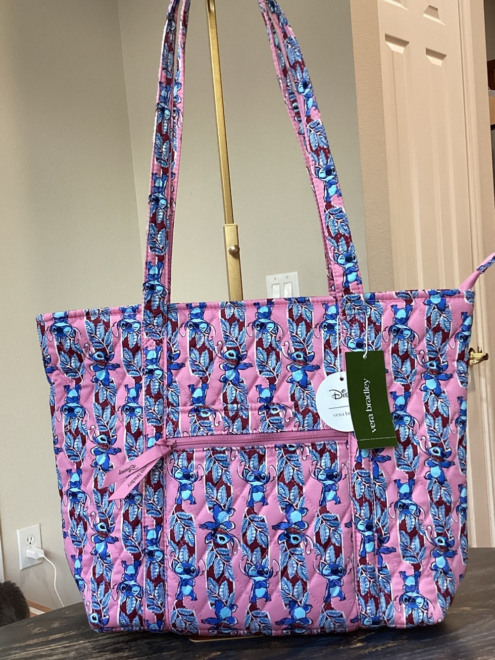 Disney Surfboard Stitch Small Original Vera Tote
in Premium Cotton
